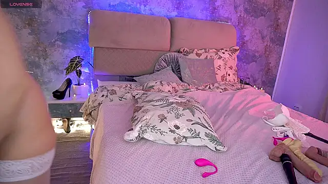 KiraRoxx Live XXX-chat