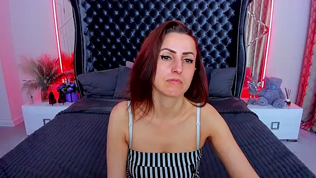 Rebecca_Diamond 라이브 XXX 채팅