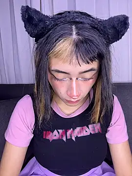 baby_akuma – Live XXX-chat