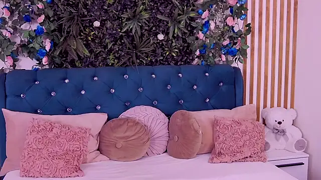 CherryMuse_'s Live XXX Chat