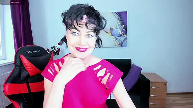 Silvia_Wallec: απευθείας συνομιλία ΧΧΧ