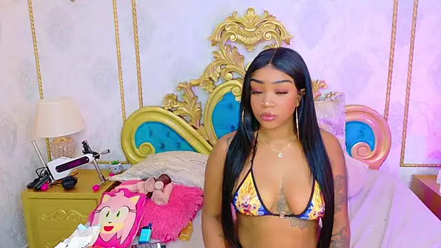 SalomeRestrepo Adlı Modelin Canlı XXX Sohbeti