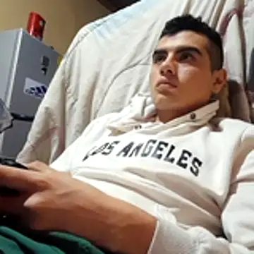 Ortiz3404 Show Webcam