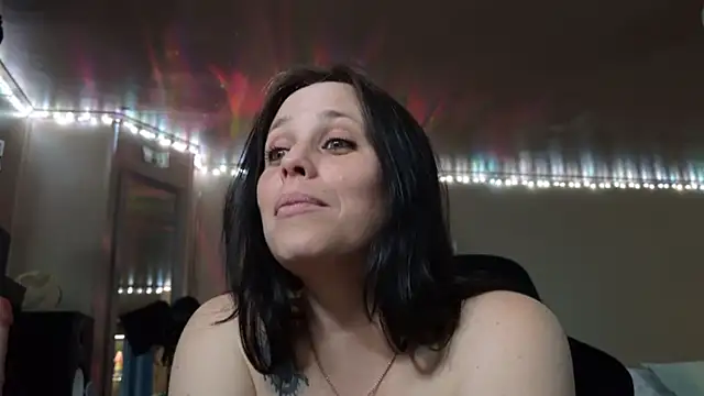 mavismable's Webcam Show