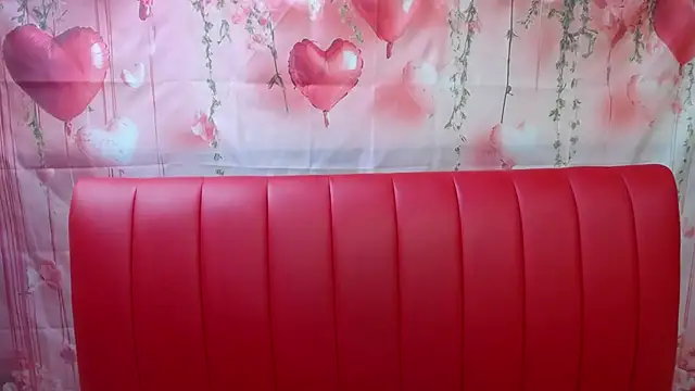 LilianaShine 라이브 XXX 채팅