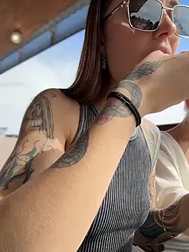 Charming_Ritta 在線直播表演