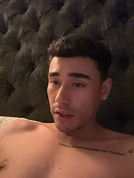 Adam_Grey élő XXX-chatje