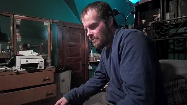 charactrzero – Naživo XXX chat