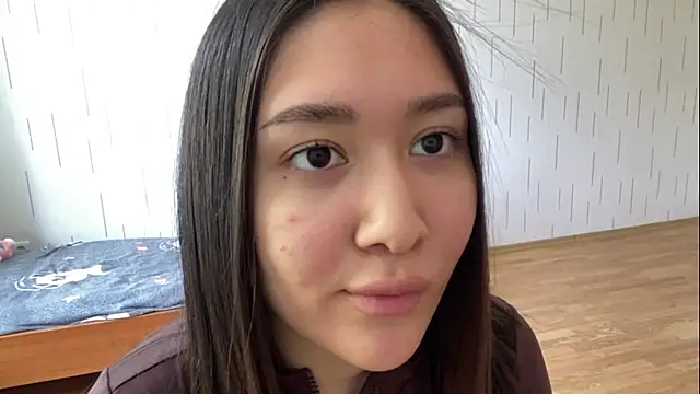 Chat XXX en directo de YourMiIa