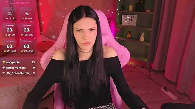 Kelly__Bunny 现场XXX聊天