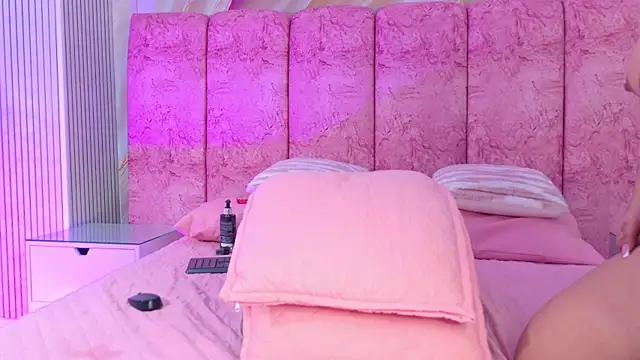 emmacurvy Obrolan Langsung XXX