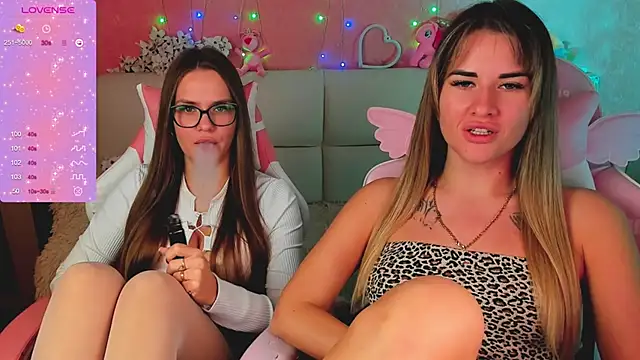 دردشة hotty_girls_here الجنسية المباشرة