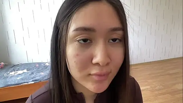 YourMiIa Pertunjukan Webcam