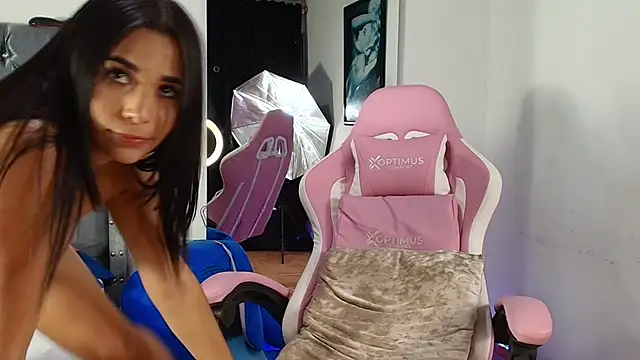 Chat XXX en directo de GraceWallace_