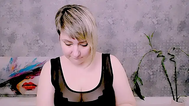 Živý XXX chat Djullia