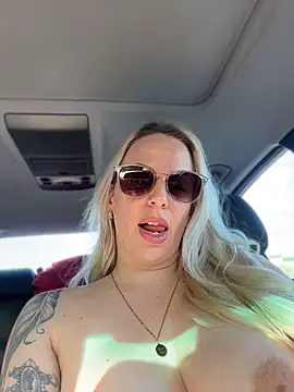 June695_ – Naživo XXX chat