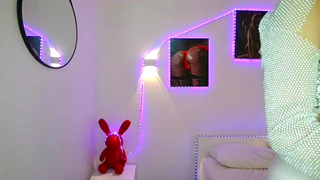 Miafiora Live XXX-chat