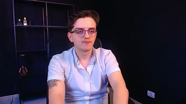 FelixStarkk – Naživo XXX chat