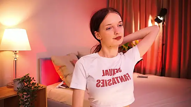 AliciaCore's Live XXX Chat