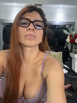 Arianna_Jones1のライブXXXチャット