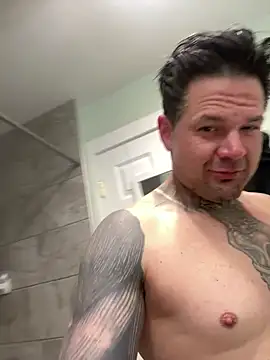 JSizzle13's Live XXX Chat