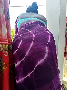 Desicouple1706: διαδικτυακό σόου στην κάμερα