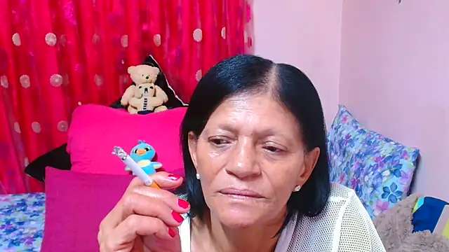 Chat XXX en directo de SLUTTYROXY