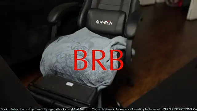 MobyDxck Show in webcam