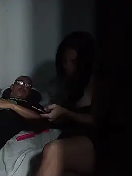 KarameloVzla 网络视讯表演