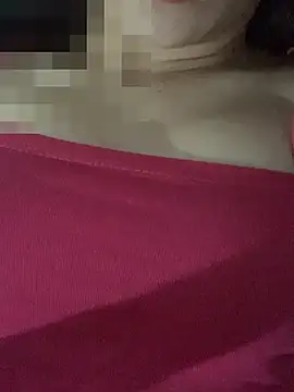 Nini-896 Adlı Modelin Canlı XXX Sohbeti