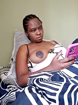 princess-boobz 网络视讯表演