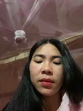 Girlsexxy-excitef 网络视讯表演