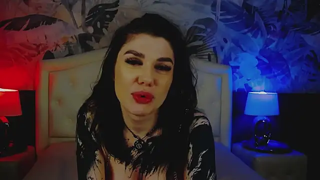 دردشة MaeveMoon الجنسية المباشرة