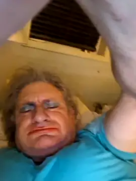 Takemeouttothedungen webkamerás műsora