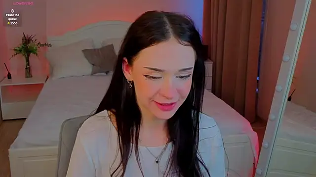 Adetta: απευθείας συνομιλία ΧΧΧ