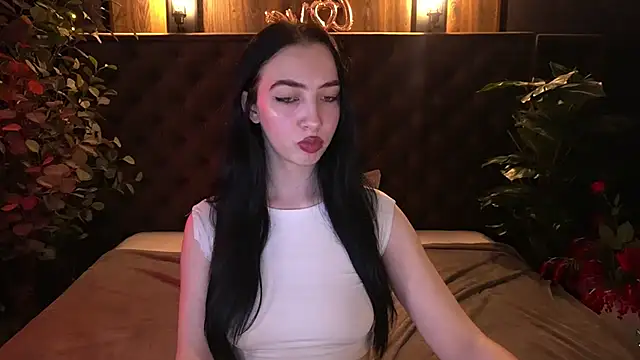 WildKittenX_: онлайн-секс-чат