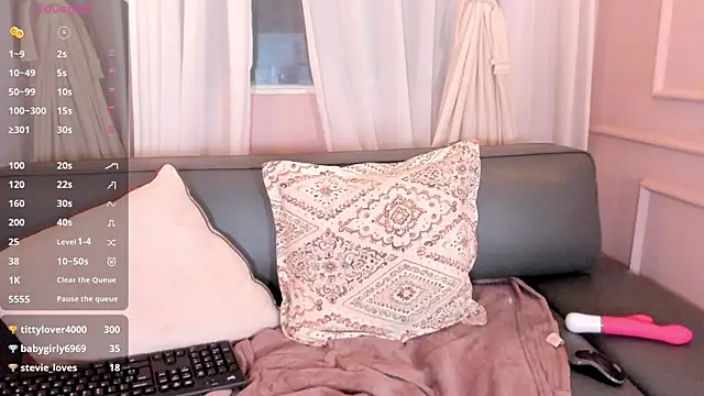 Chat XXX ao vivo de alison_ferrera_