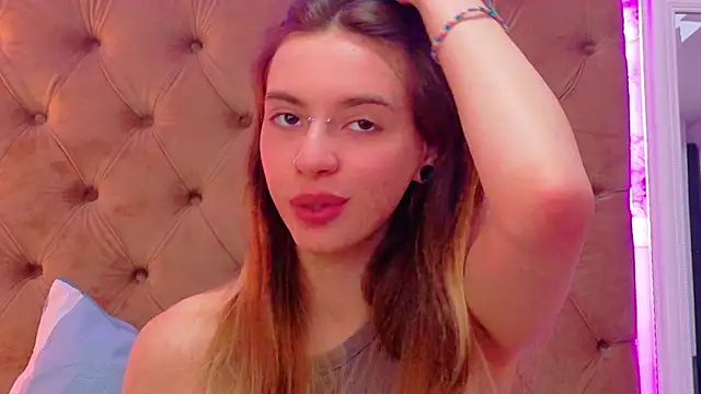 CoraVex – Live XXX-chat