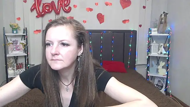 MeganPirs – Naživo XXX chat