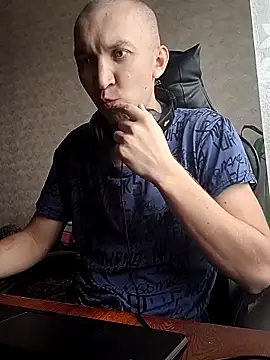 XXX chat uživo modela _uncle_Mitya-43_