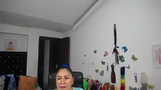 mature_bigboobs10's Live XXX Chat