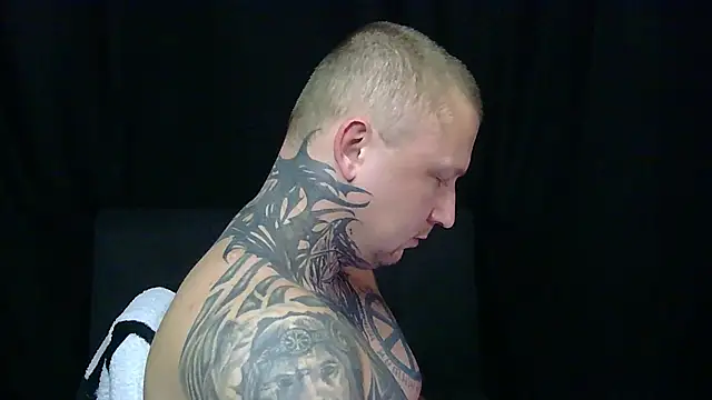 Show de webcam de devilWithTats