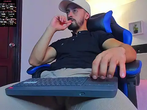 David_Alpha élő XXX-chatje