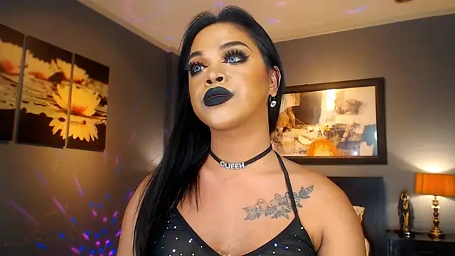 Chatroom XXX en direct de MarryQueen22