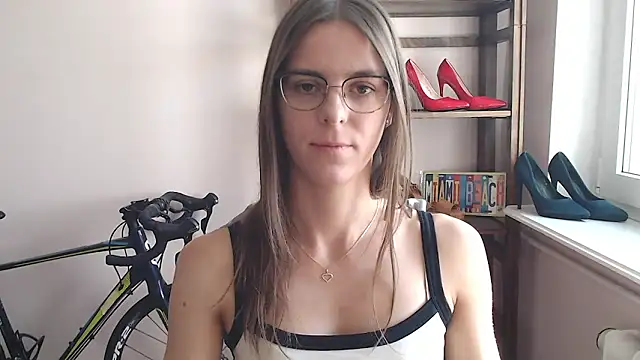 love_megi Chat XXX live