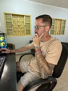 Show de Lucasjandre na webcam