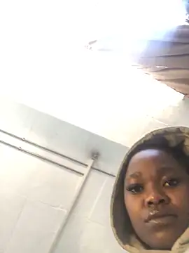 Monal1sah Webcam-Show