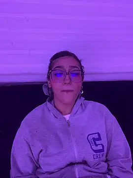 LilithMonette Adlı Modelin Canlı XXX Sohbeti