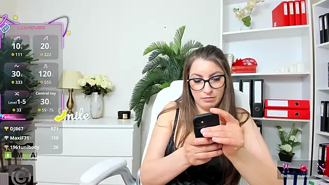 amayawest Adlı Modelin Canlı XXX Sohbeti