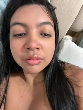 nicole_fisherr: διαδικτυακό σόου στην κάμερα